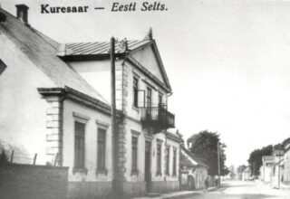 Kuressaare Eesti Seltsimaja 1925. a. (Foto: J. & P. Parikas)